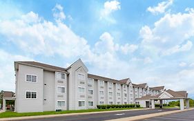 Microtel Inn & Suites By Wyndham Pittsburgh Airport